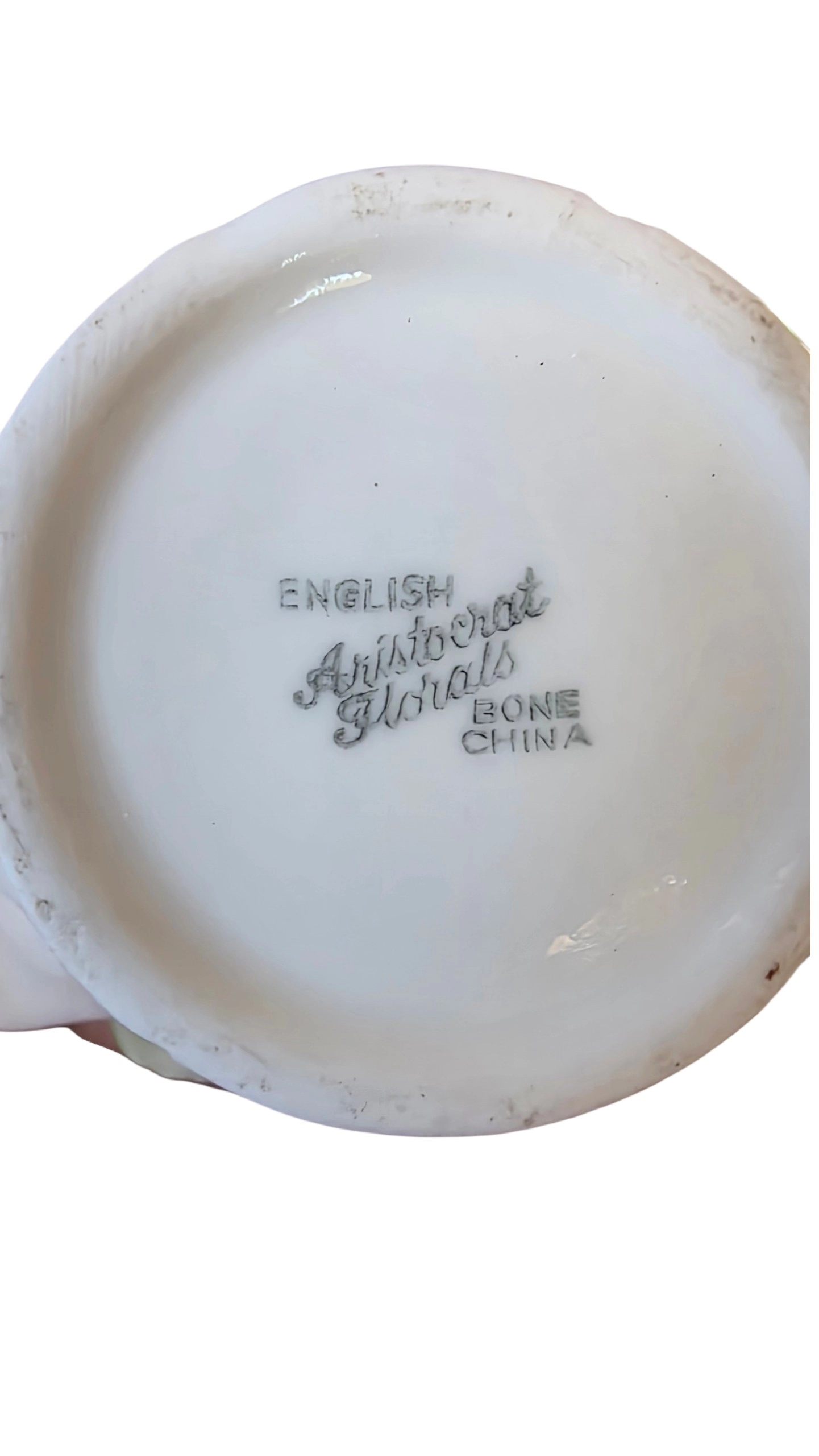 Vintage Aristocrat Floral Bone China el boyaması porselen gül 